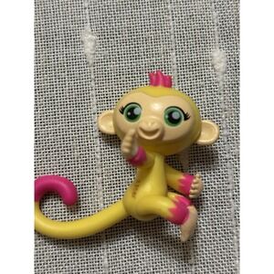 WowWee Fingerlings Mini 2" Yellow & Pink Monkey Figure Cute Fun Kid Collectible